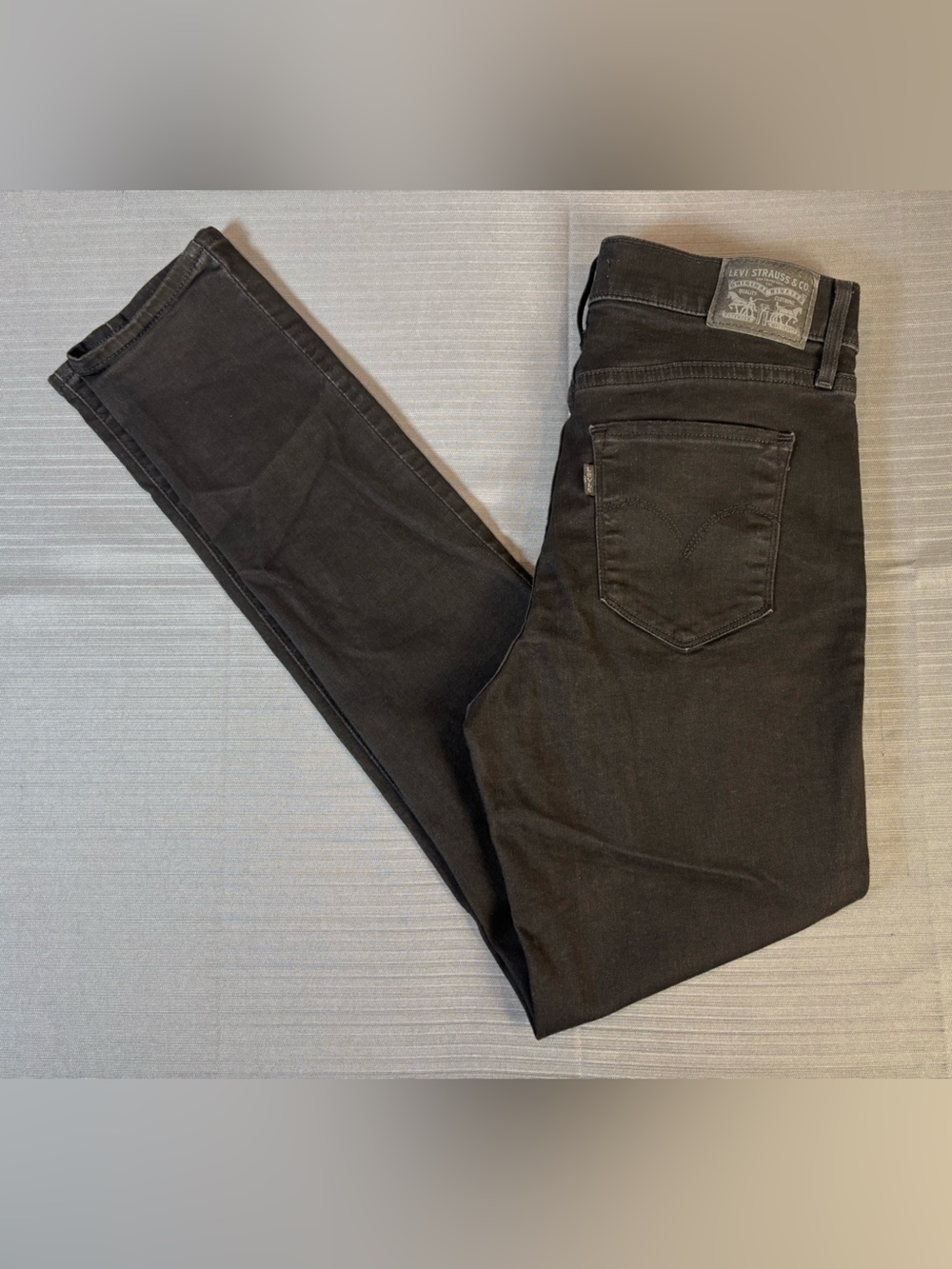 Levi’s 311 Shaping Skinny Women’s Jeans W28 L30 Black Stretch Denim